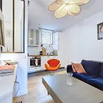 Charming Pied-A-Terre Near Sacre Coeur